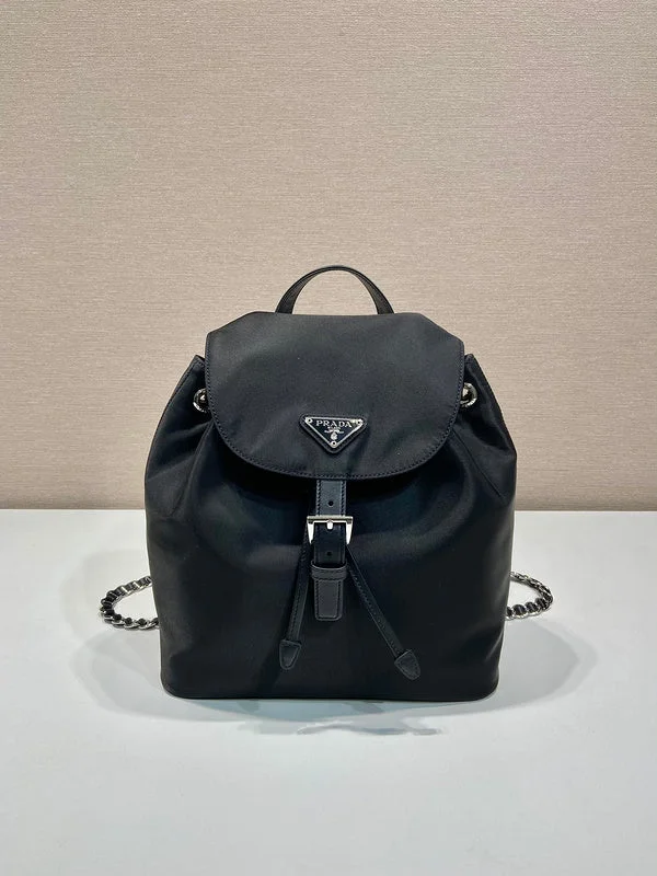 Prada Cleo bags with a detachable coin purse for added functionalityWhimsy Finds - Prada Bags - 122