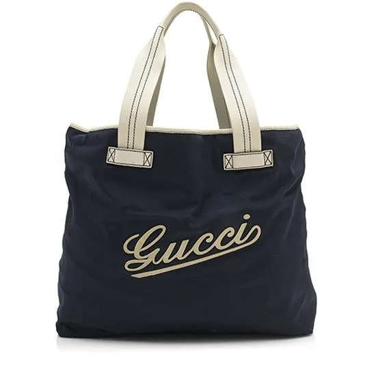 Minimalist leather handbagsGucci Nylon Logo Tote