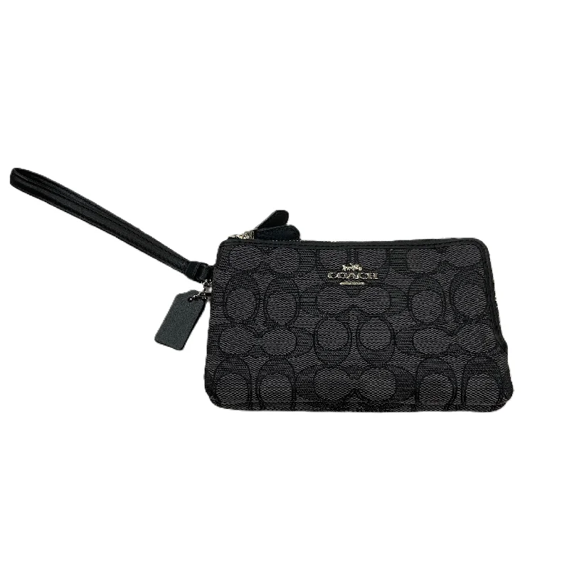 Best-selling designer bags 2025Wristlet Designer By Coach, Size: Small