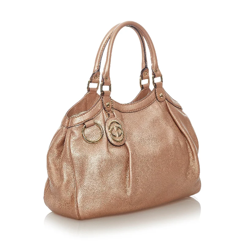 Durable leather bags for daily useBeige Gucci Sukey Leather Tote Bag