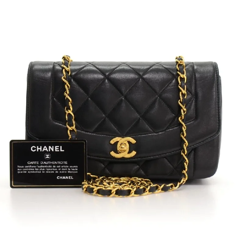 Chanel leather bags for everydQuilted Lambskin Leather Bag