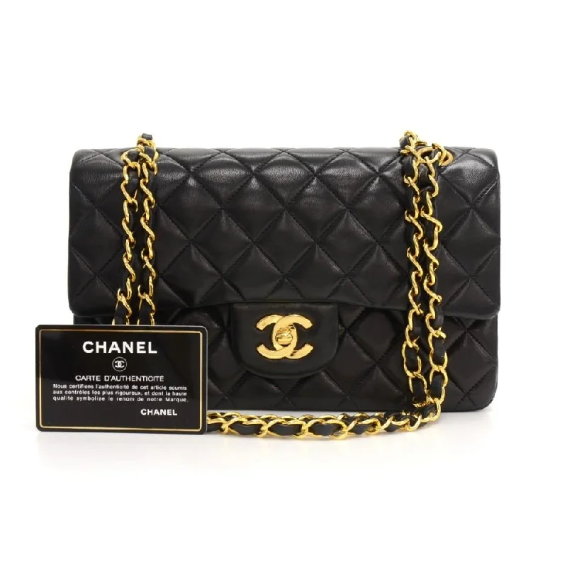 Chanel bags for a polished and professional appearanceDouble Flap Quilted Lambskin Leather Bag