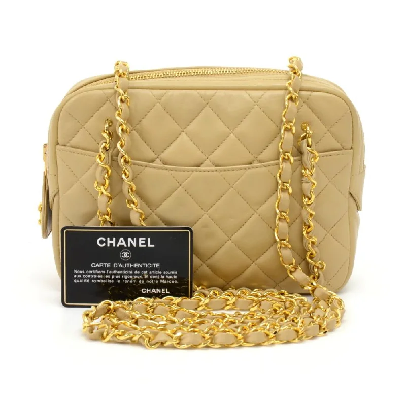 Chanel Lightweight Handbag for Daily ErrandsSmall Quilted Lambskin Leather Double Chain Shoulder Bag