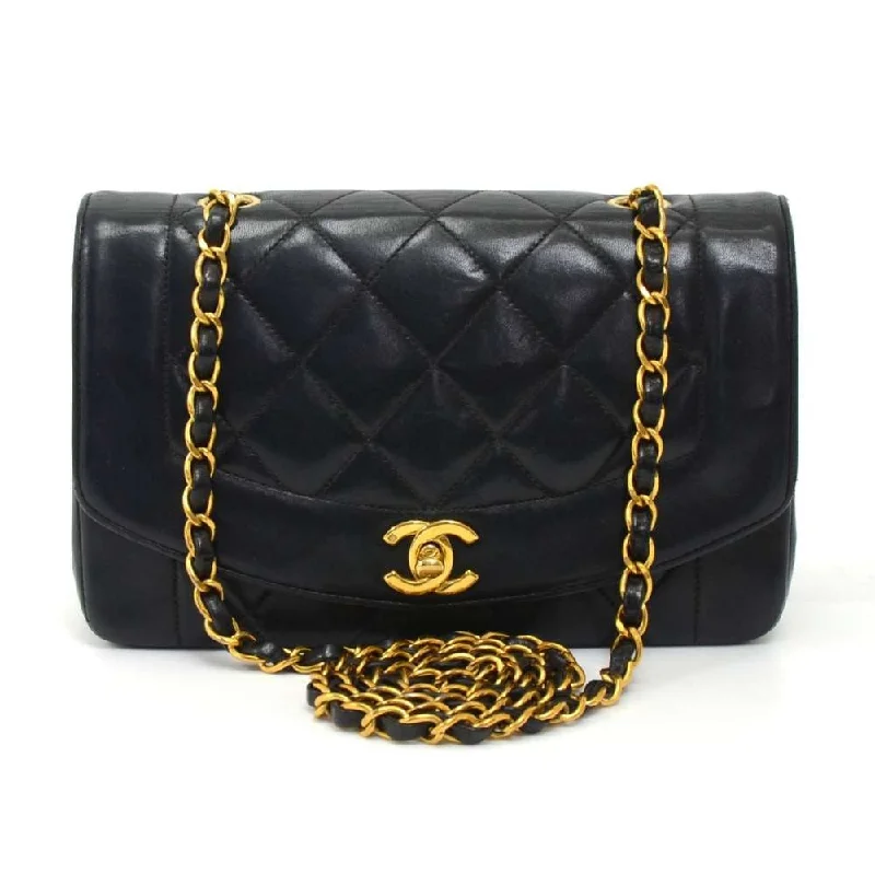 Chanel Classic Flap Bag for Evening PartyQuilted Lambskin Leather Bag