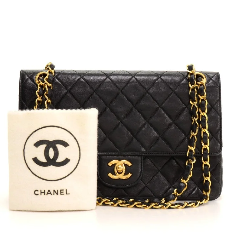 Chanel bags for a polished and professional appearanceDouble Flap Quilted Leather Bag