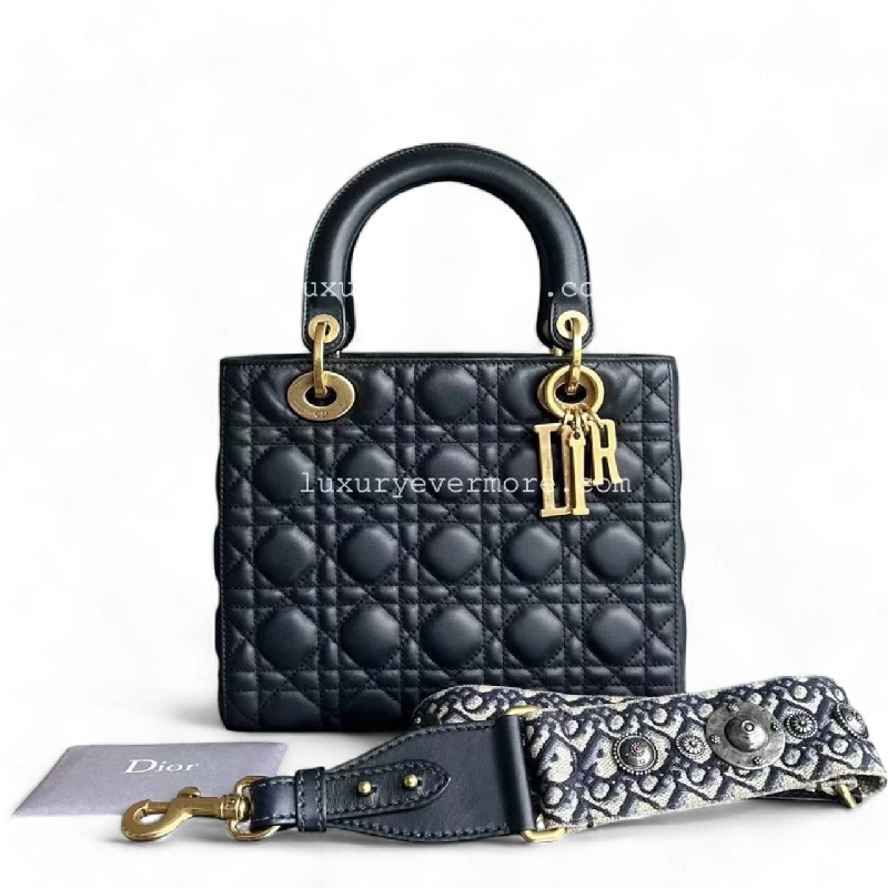 High - fashion Christian Dior bags with a geometric pattern*Calfskin, Flap, With Strap* Dior Lady Medium - Calfskin Cannage Calfskin Dark Blue Golden Hardware