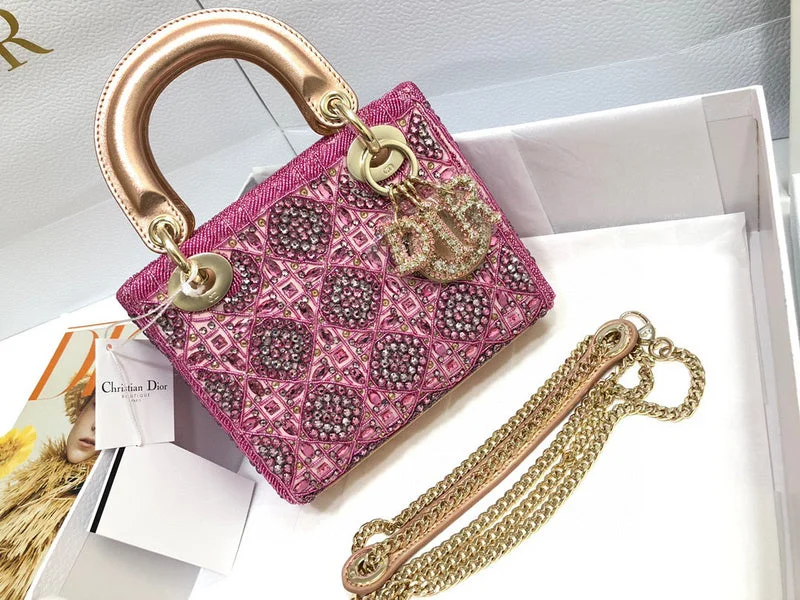 Luxury Christian Dior crossbody bags with a chain - link strapChristian Dior  Bags - 3615